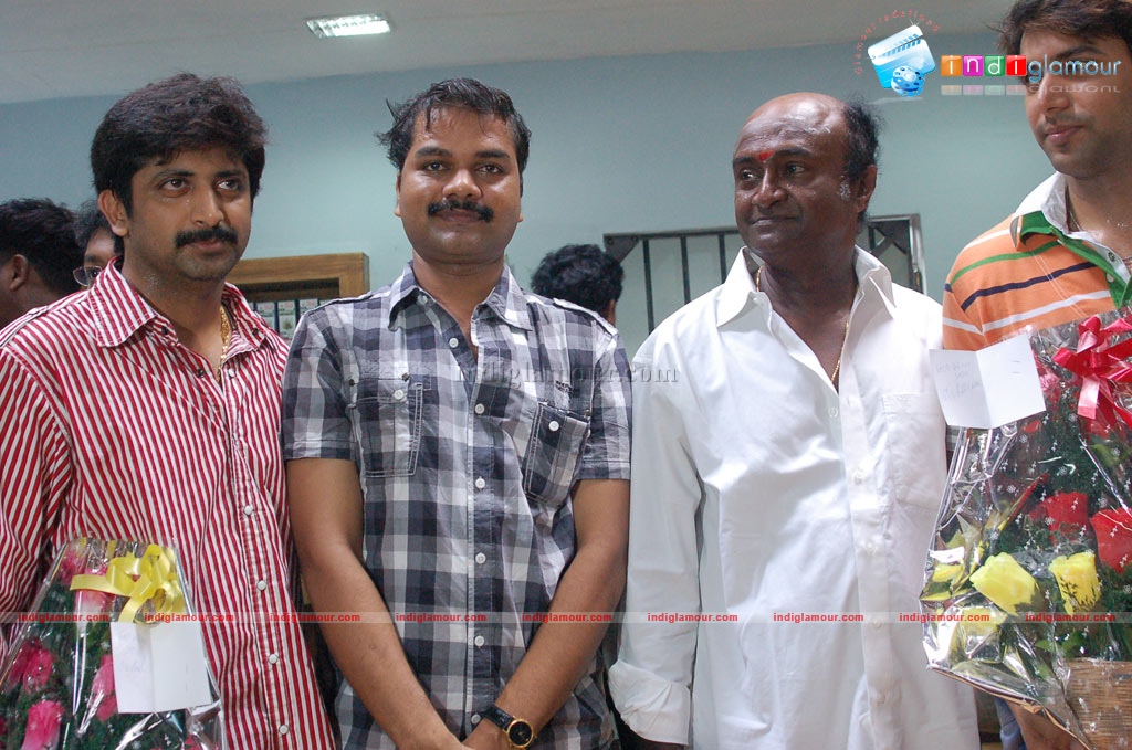 Thillalangadi Movie Launch Event hd photo